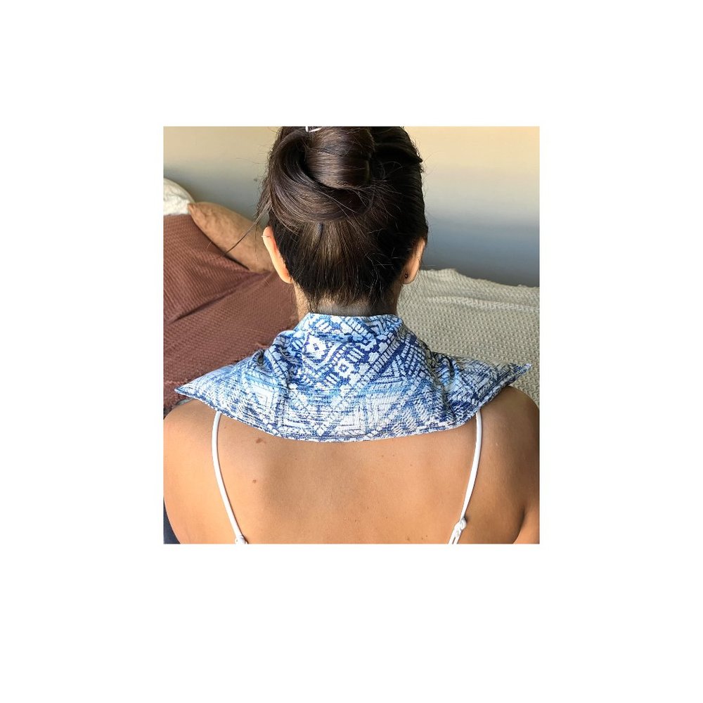 Microwavable Neck Warmer | Lavender Scented Aromatherapy Rice Pack Heating Pad